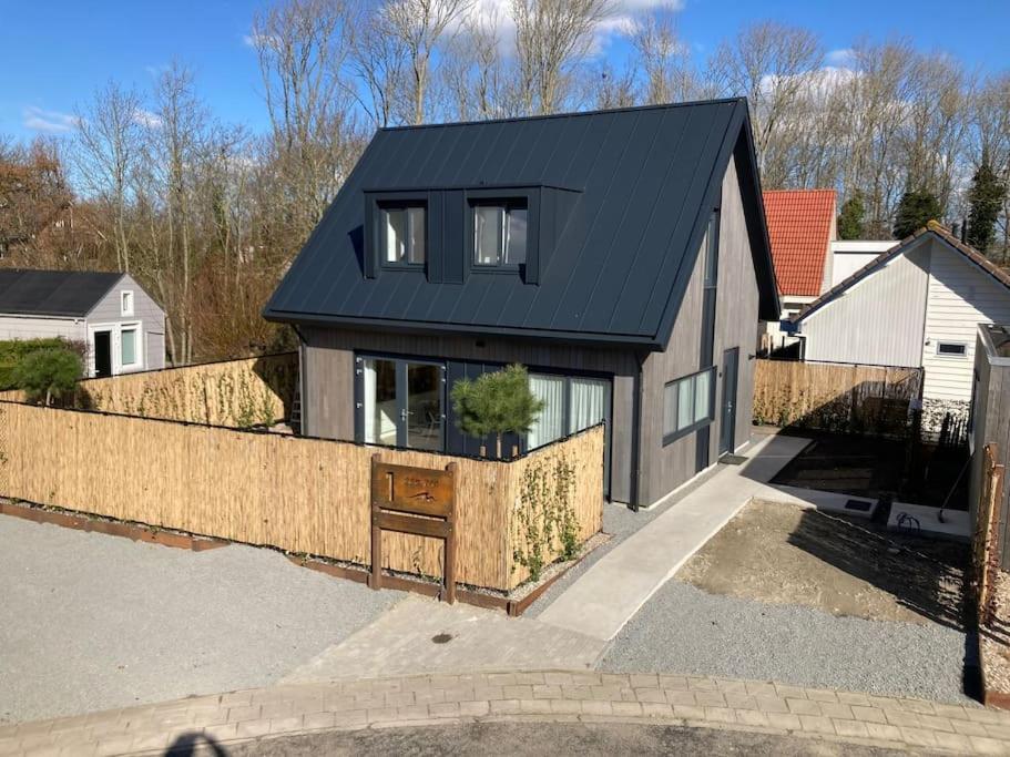 Vakantiewoning 1 Aan Zee, 400 Meter Van Het Strand ザウテランデ エクステリア 写真