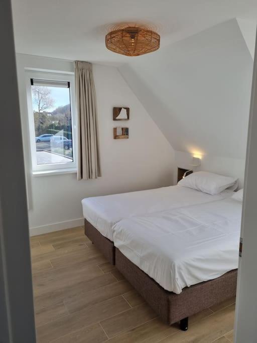Vakantiewoning 1 Aan Zee, 400 Meter Van Het Strand ザウテランデ エクステリア 写真
