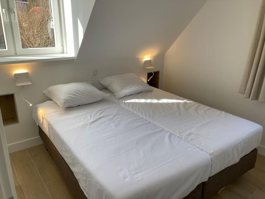 Vakantiewoning 1 Aan Zee, 400 Meter Van Het Strand ザウテランデ エクステリア 写真